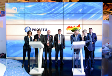 Дмитрий Юрьев принял участие в церемонии подписания соглашения о сотрудничестве между ОАО «Россети» и Национальным союзом производителей овощей